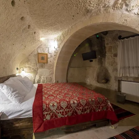 Shiraz Cave Cappadocia *