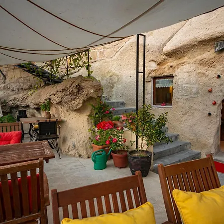 Shiraz Cave Cappadocia 4* أوروغوبْ