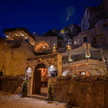 Shiraz Cave Cappadocia فندق مبيت وإفطار أوروغوبْ