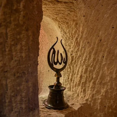 Acomodação com café da manhã  Shiraz Cave Cappadocia 4*