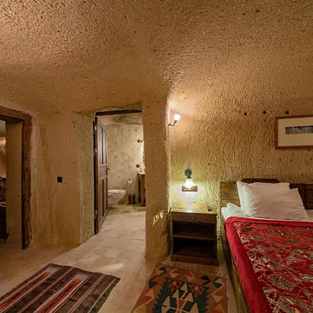 Shiraz Cave Cappadocia 4*