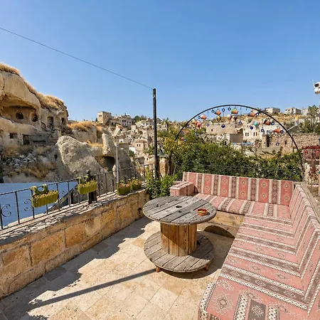Shiraz Cave Cappadocia Acomodação com café da manhã  4*