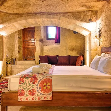 Acomodação com café da manhã  Shiraz Cave Cappadocia 4*