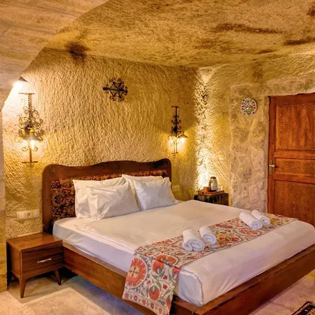 Shiraz Cave Cappadocia 4*