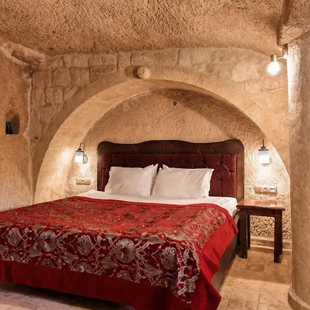 Shiraz Cave Cappadocia Ürgüp
