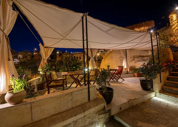 Shiraz Cave Cappadocia Bed & Breakfast 4*