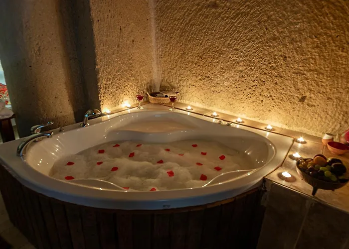 Shiraz Cave Cappadocia Bed & Breakfast 4*