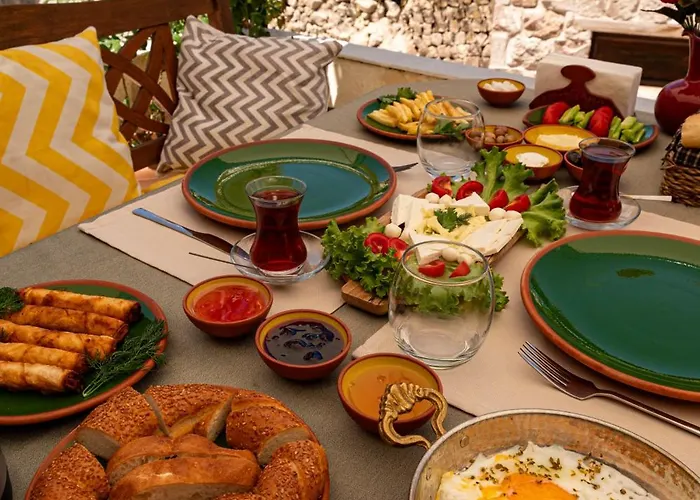 Shiraz Cave Cappadocia