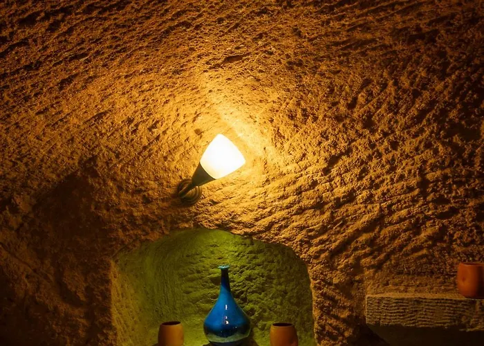 Shiraz Cave Cappadocia Bed & Breakfast Ürgüp